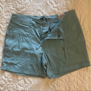 BNWT Prana Revenna 5” short
